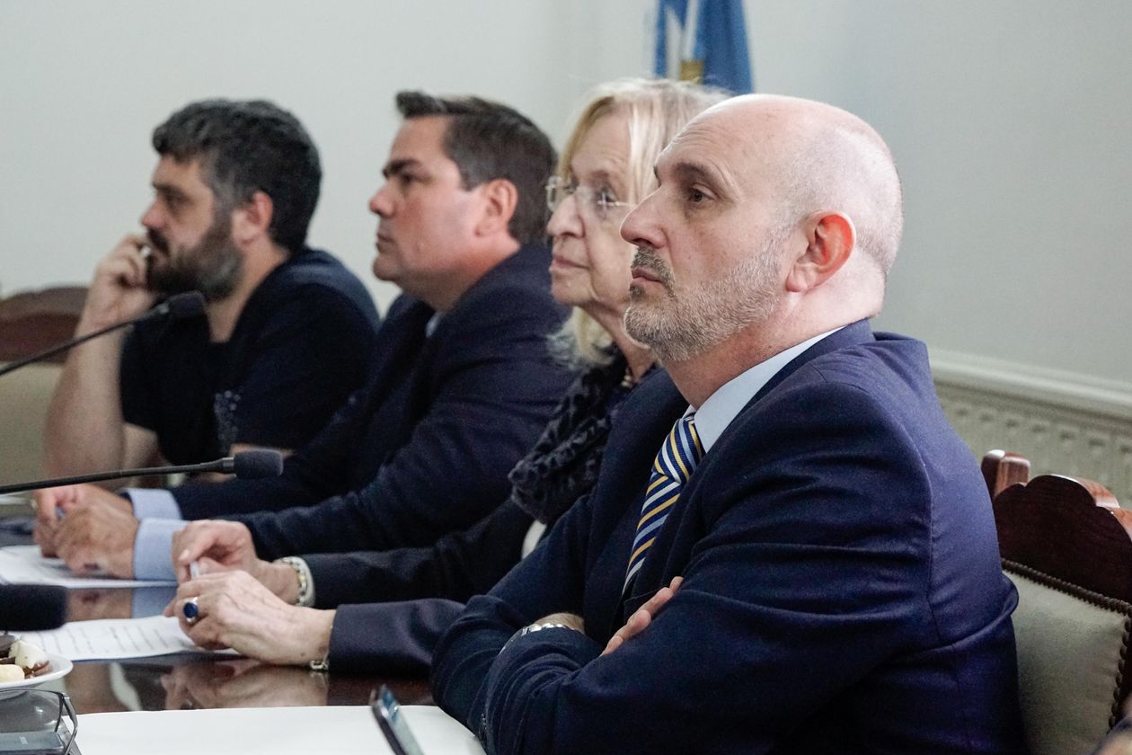 La Junta electoral le pidió a la Legislatura modificar el calendario electoral.
