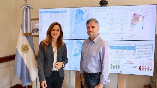 transiciones en marcha: comenzo el desembarco de las nuevas ministras transiciones en marcha: comenzo el desembarco de las nuevas ministras