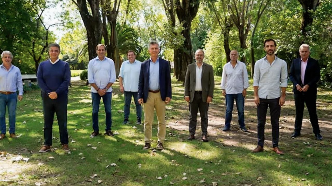 Mauricio Macri y los intendentes del Grupo Dorrego