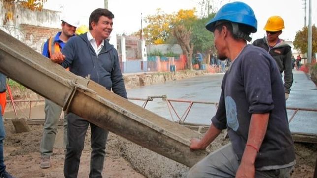 inflacion e inseguridad: malabares de intendentes del fdt para llegar a 2023