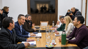 El gobierno de Neuquén se reunió con los gremios para discutir la pauta salarial para el segundo semestre. El gobierno de Neuquén se reunió con los gremios para discutir la pauta salarial para el segundo semestre.