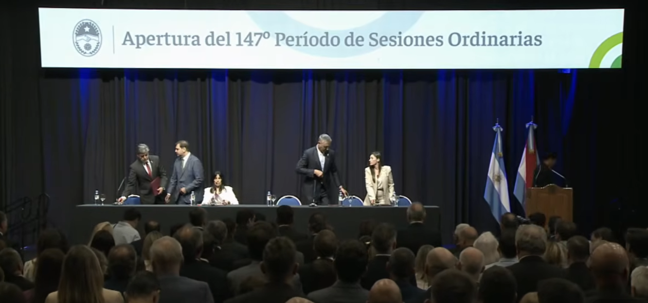Entre Ríos: la asamblea legislativa se prepara para el discurso de Rogelio Frigerio