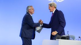 In your face: ante Biden, Fernández pidió más plazo para pagar la deuda