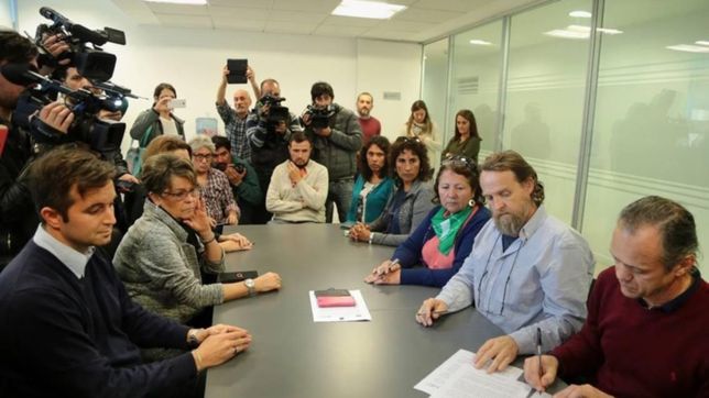 fin a un largo conflicto: gutierrez termino con el paro docente