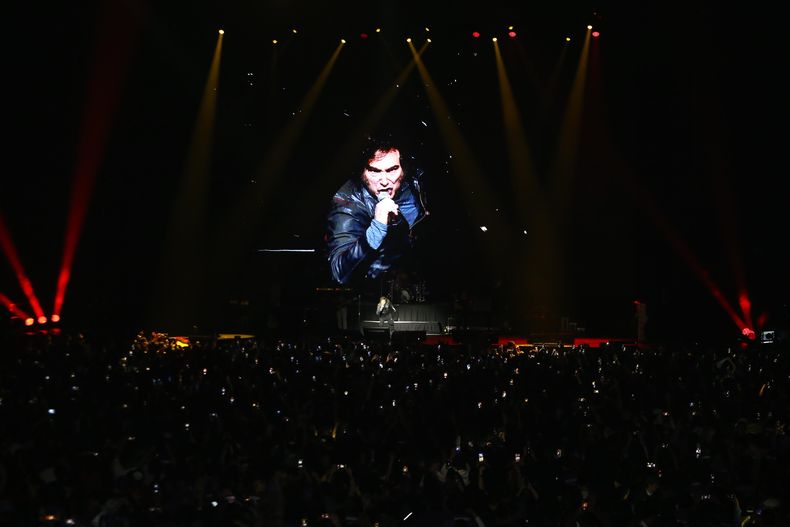 Javier Milei protagoniza su show en el Movistar Arena.