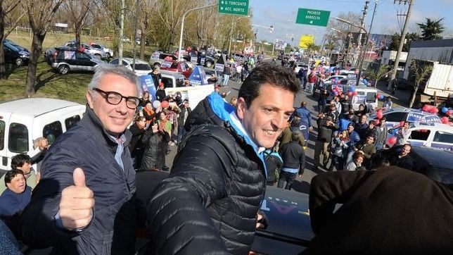 intendente de massa reclama a macri por el atraso en la ejecucion de obras