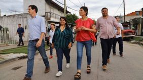 Mayra Mendoza y Eduardo de Pedro anunciaron la creación de una sede del Renaper