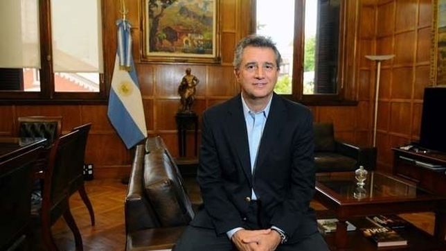 etchevehere levanta una cosecha record de reclamos de los fruteros del valle