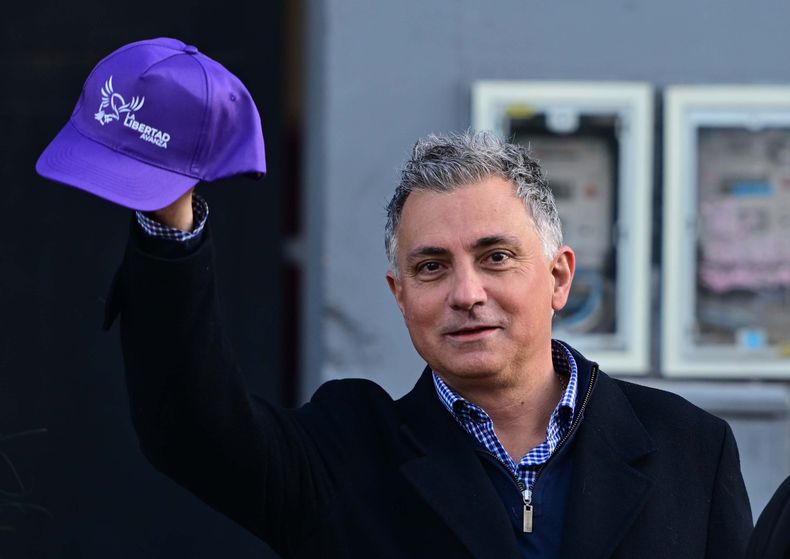 Sebastián Pareja.