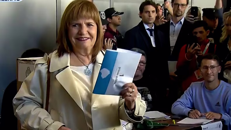 Captura de la transmisión de TN. Captura de la transmisión de TN.