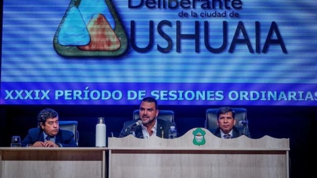 vuoto anuncio mas obra publica y una secretaria de malvinas en ushuaia