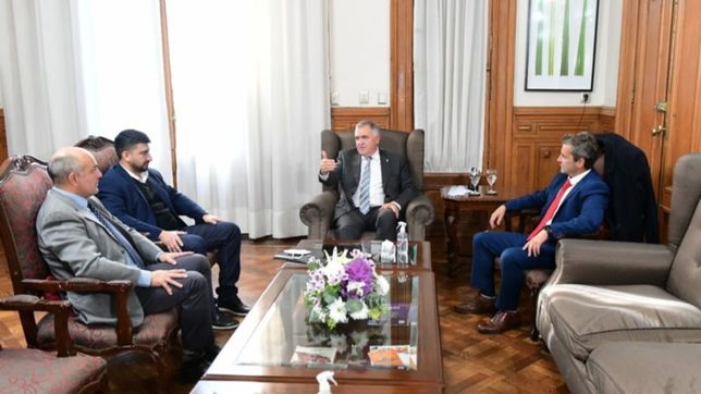 jaldo cincela su vinculo con la ucr para desdoblar las elecciones sin ruido