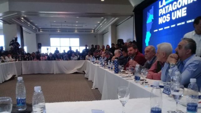 insisten con un frente legislativo para defender la zona austral