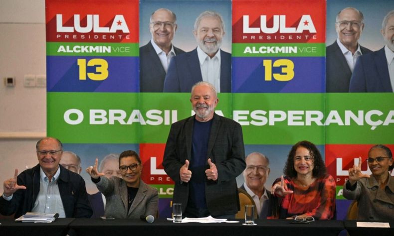 Lula da Silva  Lula da Silva vota brasil