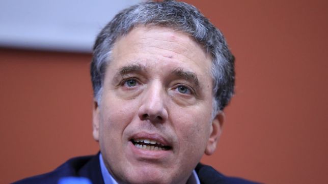 dujovne prometio no emitir deuda en el exterior hasta 2020