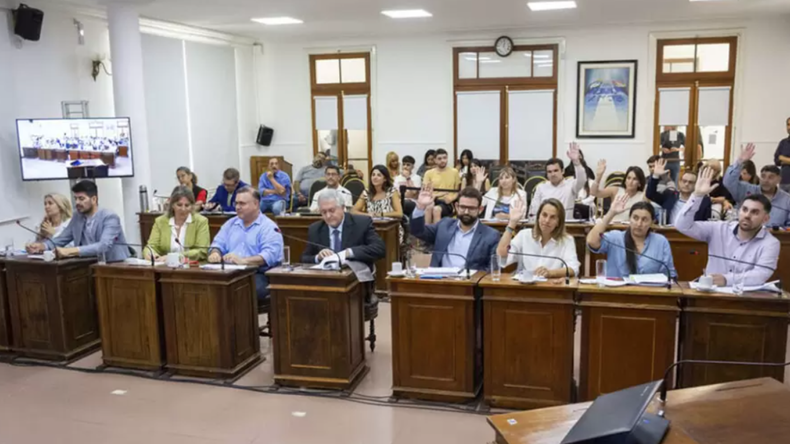 De Rivas contruye consensos con la oposición en el Concejo Deliberante de Río Cuarto. 