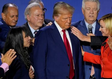 Donald Trump crea una Oficina de Fe en la Casa Blanca