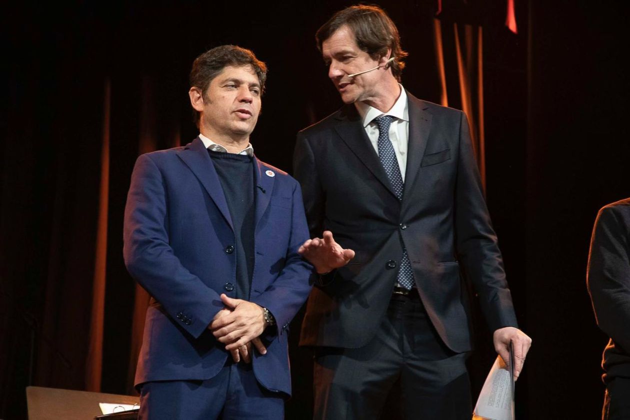 Con la presencia de Axel Kicillof, la industria textil cuestionó las importaciones de Javier Milei y Toto Caputo