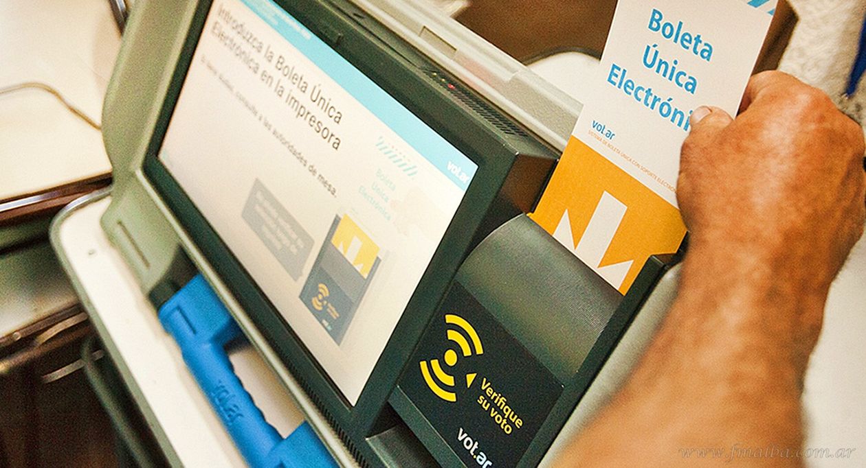 Máquinas que se usarán en Salta para el voto electrónico