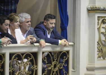 Expectativa y paciencia de intendentes peronistas en el arranque de Kicillof
