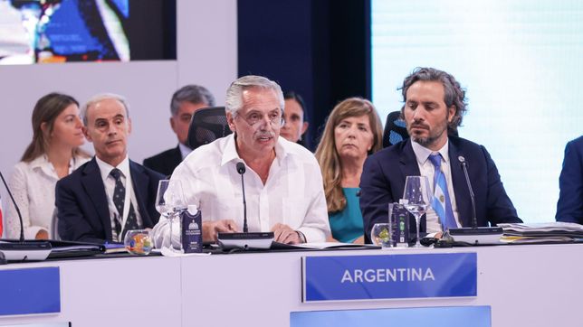 con guinos a biden, fernandez pidio cambiar drasticamente el sistema financiero