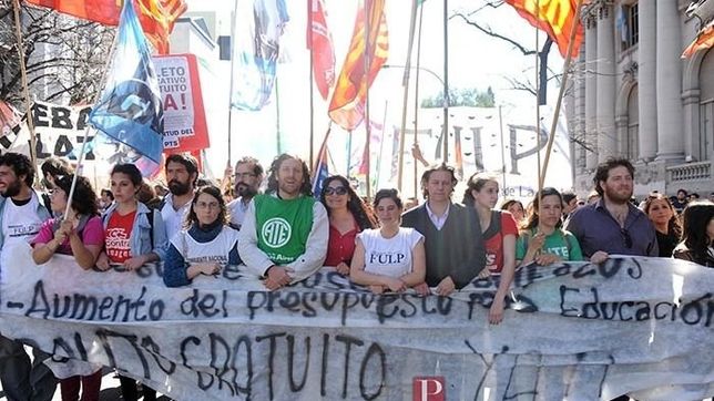 vidal le baja el pulgar al boleto educativo y la izquierda moviliza a gobernacion