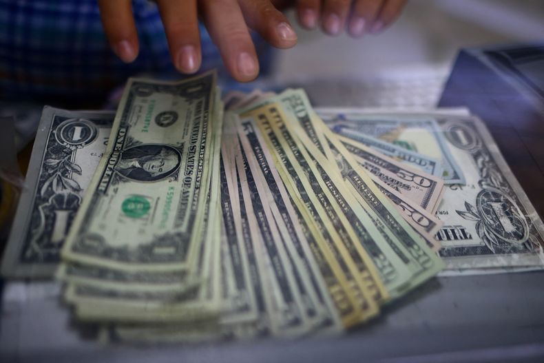 Dólar (Foto: NA)