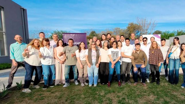 El congreso partidario de La Libertad Avanza de La Pampa se hizo en un domicilio particular: Adrián Ravier preside el partido provincial.