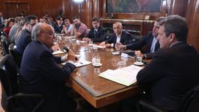 Los neumáticos y una solución massista reñida con el manual Nac&Pop