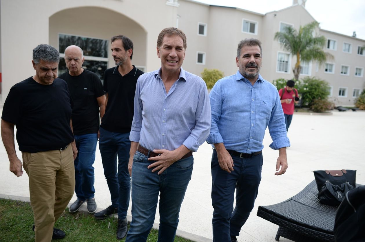 Qué tiene el PRO para negociar con La Libertad Avanza en la Tercera