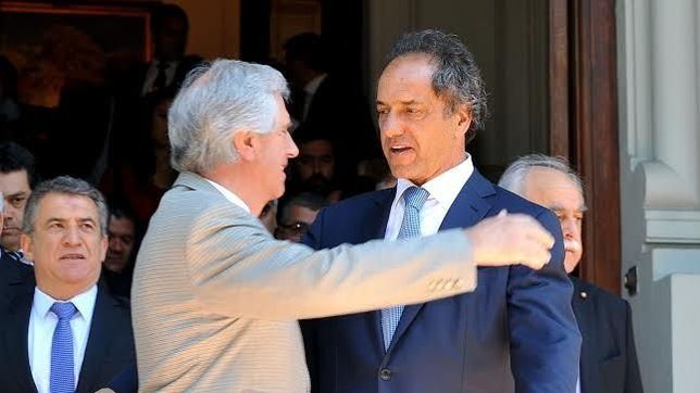 urribarri, de rival implacable a futuro ministro de scioli