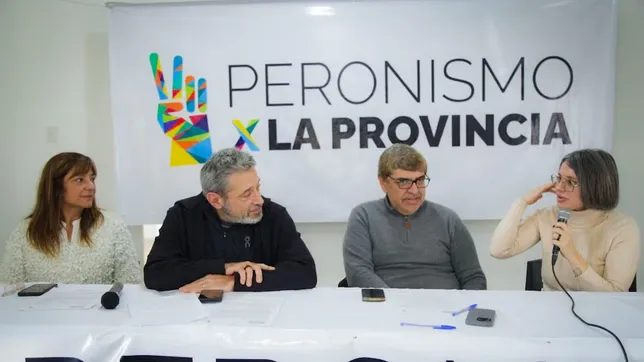 Víctor Santa María activa su armado cristinista en la provincia de Buenos Aires