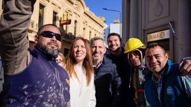 tres dias en la vida entrerriana: selfis y apoyo mutuo entre vidal y frigerio