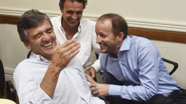 zabaleta y katopodis posicionan a martin insaurralde como el rival de vidal