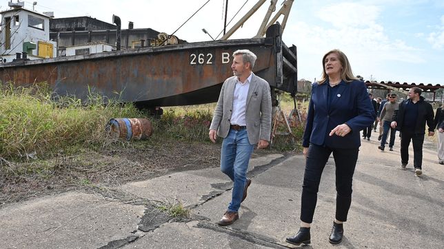 Rogelio Frigerio anunció junto a Rosario Romero la firma de un convenio mediante el cuál la Nación cede por tres años a provincia los terrenos del puerto de Paraná. 