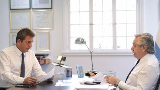 golpeado, fernandez se arroga la paternidad del plan massa