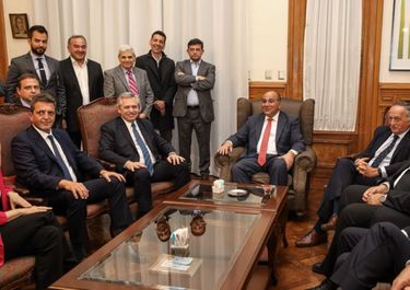 Unanimidad Industrial Argentina (UIA)