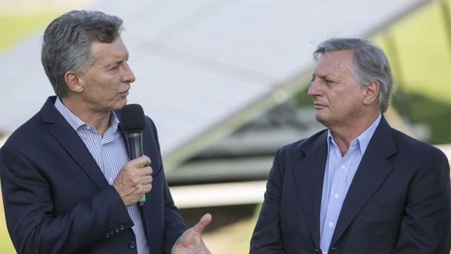 en medio de la polemica por el tarifazo, macri visita vaca muerta