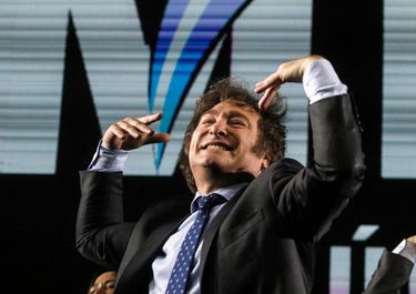 Javier Milei festeja la inflación de junio, pero todavía no ganó.