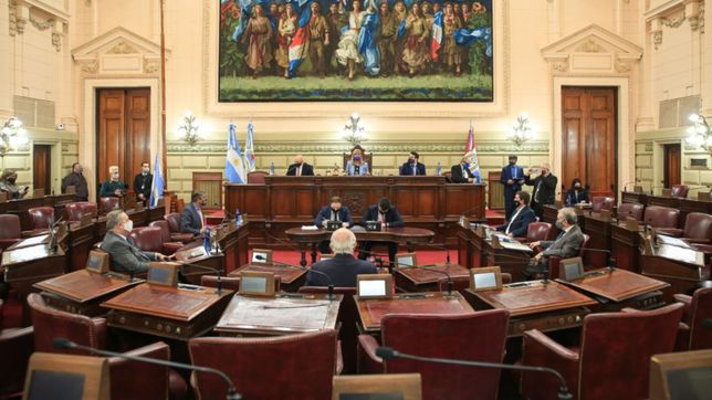 la legislatura tensa la disputa con la justicia y sube a los jueces al ring