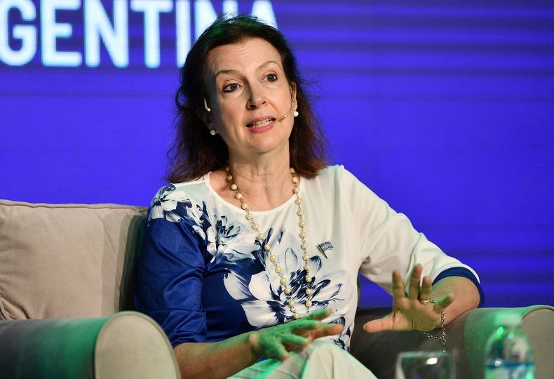 Diana Mondino
