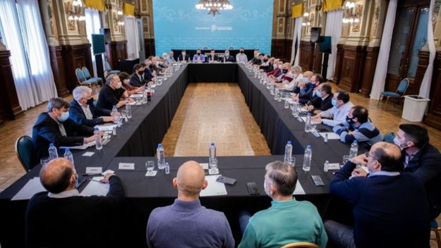 Cercanía y gestión, receta de la tropa intendentista FdT del interior bonaerense