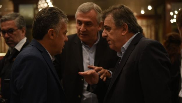 Morales-Negri vs. Nosiglia-Cornejo: el juego de tronos de una UCR sin jefes