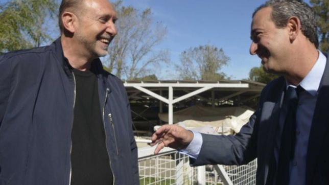 perotti auxilia a javkin: le da 170 millones de pesos para pagar sueldos