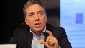 El Tesoro reduce su oferta de dólares (ahora no quiere que caiga)