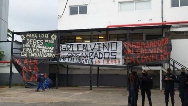 uom denuncia extorsion empresaria y amenazas de cierre para flexibilizar