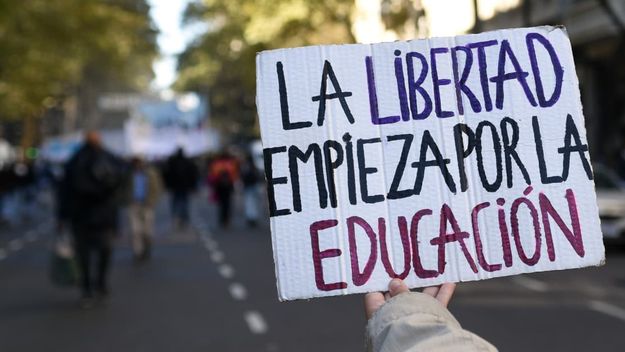 Las universidades vuelven a la calle con una marcha que une a todo el arco opositor contra el Gobierno Las universidades vuelven a la calle con una marcha que une a todo el arco opositor contra el Gobierno