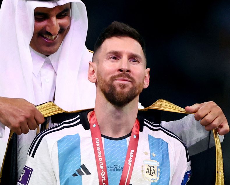 El emir que le puso la capa a Messi, avanza en la Patagonia árabe