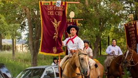 Las Fuerzas del Cielo desfilaron durante el Festival Nacional de Jineteada y Folclore en Diamante, Entre Ríos.&nbsp;