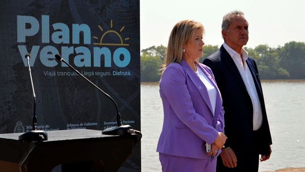 Daniel Scioli, secretario de Turismo, y Alejandra Monteoliva, ministra de Seguridad, presentan el Plan Verano